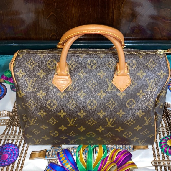 Selling Preloved Authentic Louis Vuitton Speedy 30